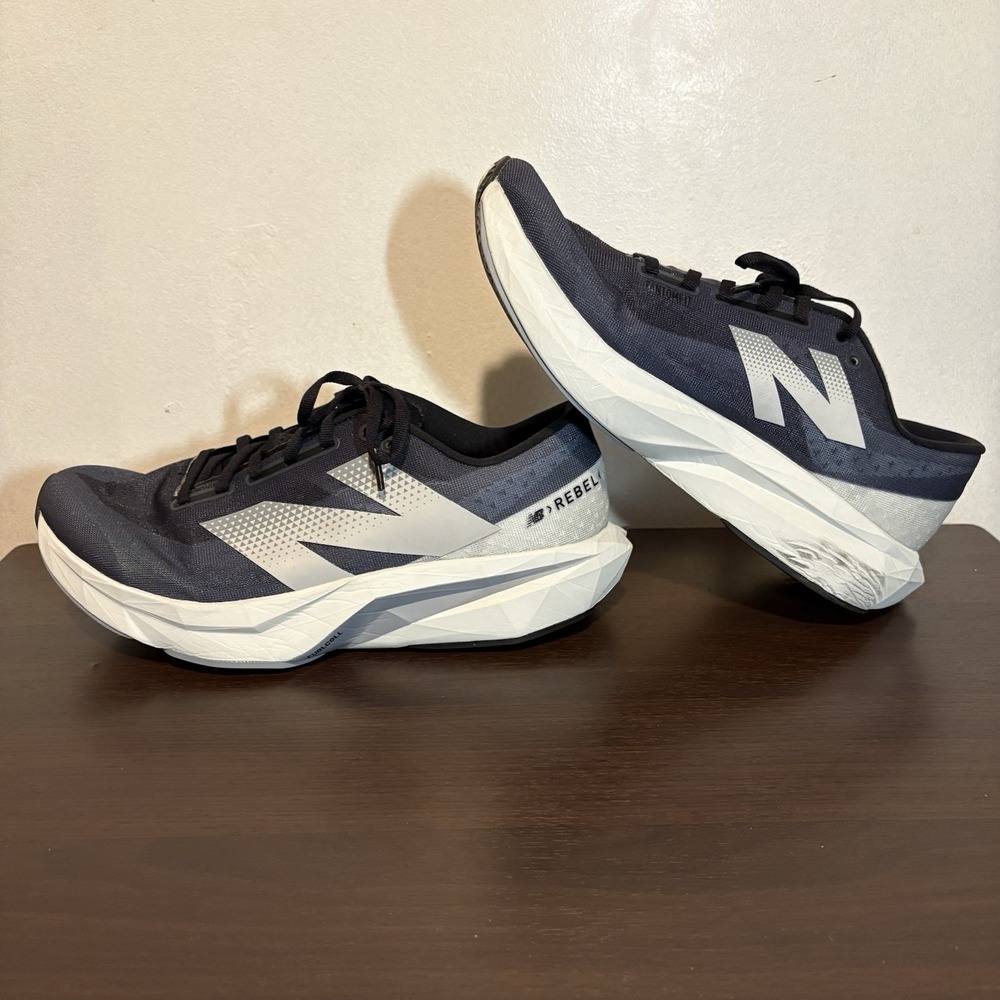 New Balance FuelCell Rebel v4 Mens Size 10.5 Gray Black Running Shoes Sneakers